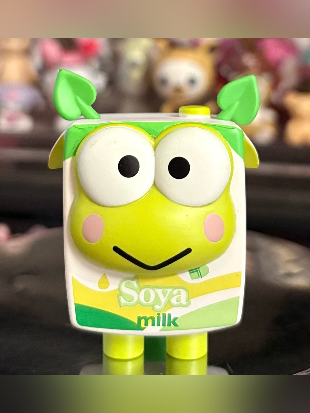 Tokidoki x Sanrio Keroppi Soya Milk Hello Kitty & Friends Series Art Figure